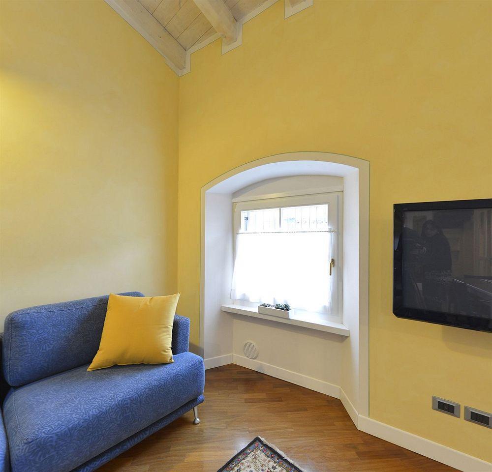 Residence Del Messaggero โรเวเรโต ภายนอก รูปภาพ