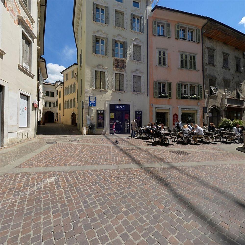 Residence Del Messaggero โรเวเรโต ภายนอก รูปภาพ