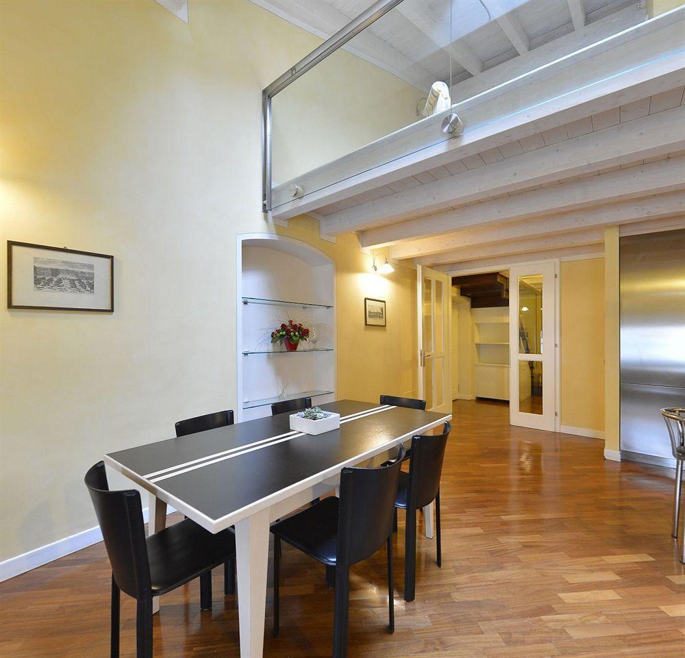 Residence Del Messaggero โรเวเรโต ภายนอก รูปภาพ
