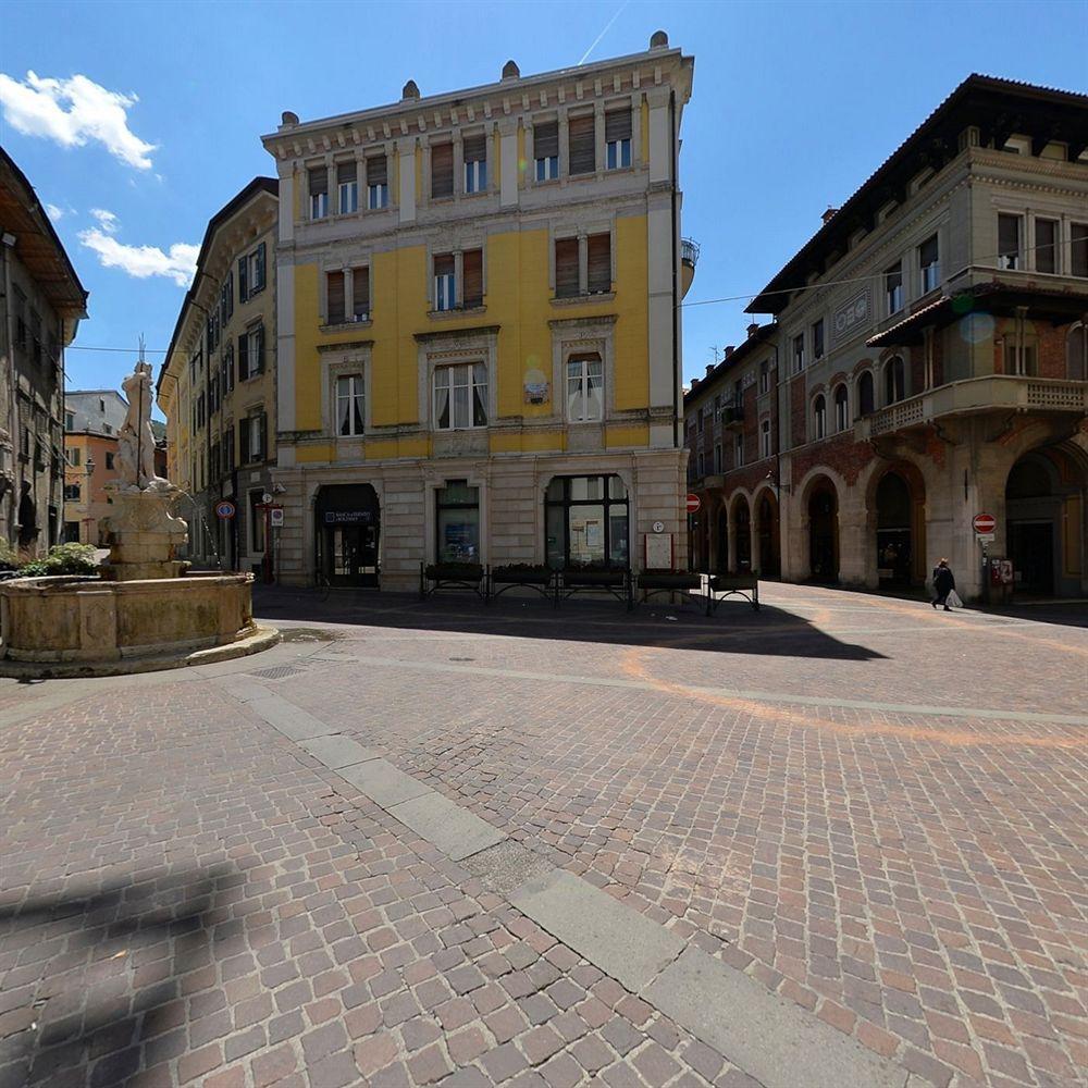 Residence Del Messaggero โรเวเรโต ภายนอก รูปภาพ
