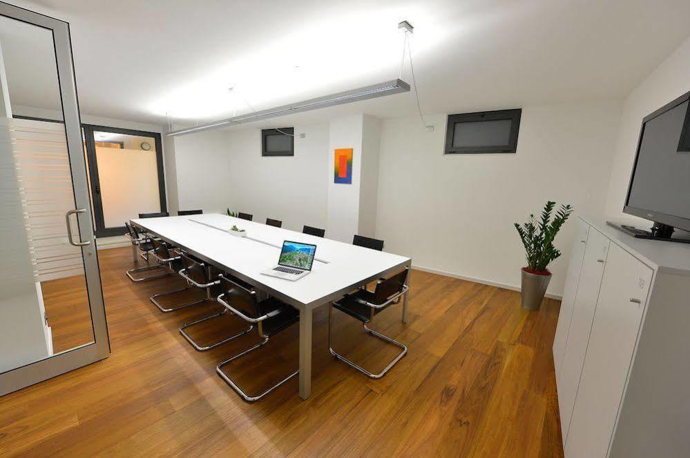 Residence Del Messaggero โรเวเรโต ภายนอก รูปภาพ